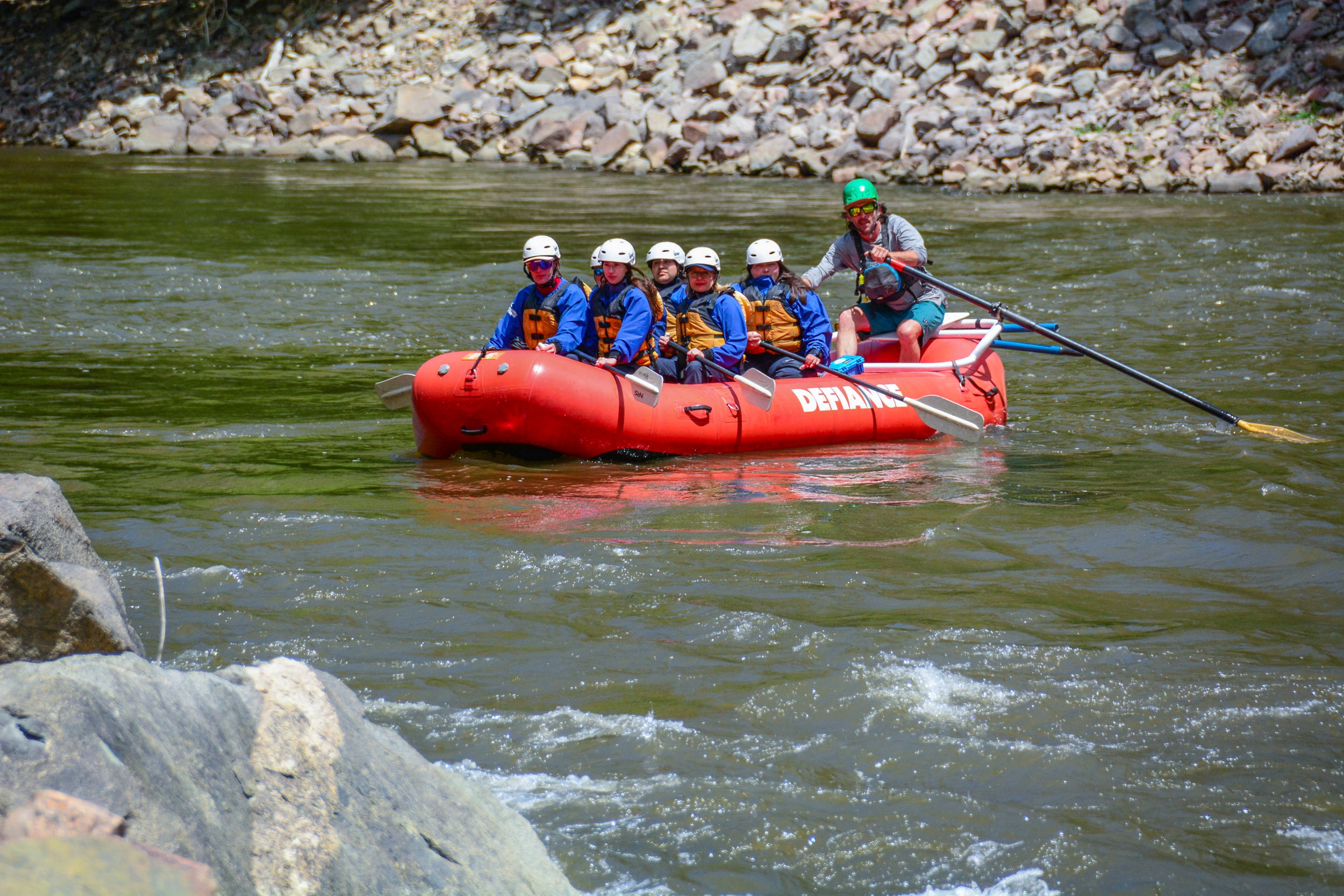 Jen33Travel Defianc Rafting (2).jpg